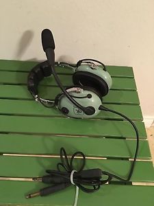 David clark h10-20 aviation headset in excellent condition h10-13.4 h10-60