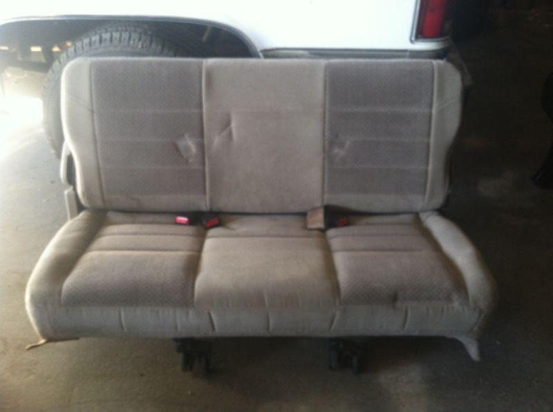 1997-2006 excursion expedition navigator 3rd seat tan