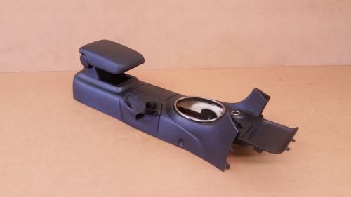 2001-2005 lexus is300 center console assembly with black armrest 01 02 03 04 05