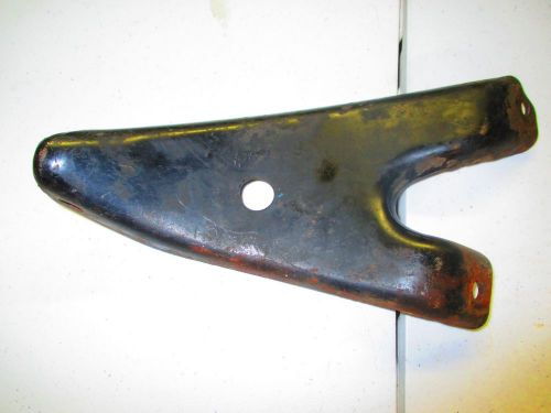 Gm a/c compressor rear brace # 6271051 73-78 305,307,,350,400