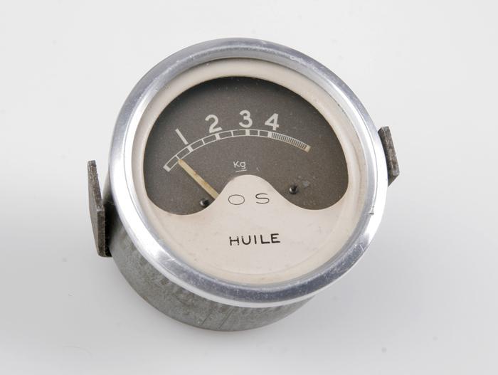 Oil pressure gauge o.s vintage 40 - 50´s original