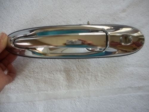 1998-2000 lincoln town car front driver side door handle chrome (used)