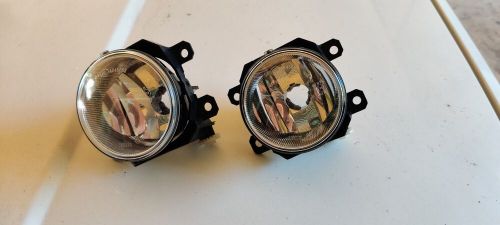 2017 Subaru forester XT OEM KOITO fog light housing and bracket 84501AJ060, US $105.00, image 9