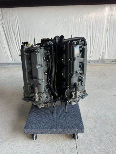 2007 Suzuki DF300 300hp 4-stroke powerhead crankcase assembly, US $1,800.00, image 5