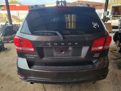 (local pickup only) rear bumper 2 piece bumper cover dual exhaust fits 11-19 jou