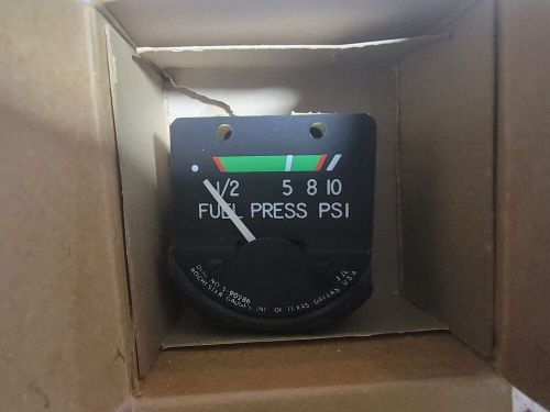 6246-00134  fuel pressure gauge,  surplus part