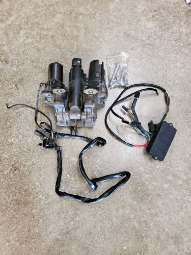 398424 EVINRUDE JOHNSON HYDRAULIC TRIM & TILT UNIT FROM 1989 90HP, US $350.00, image 11