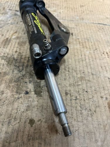 SEASTAR HYDRAULIC FRONT MOUNT STEERING CYLINDER HC5358 RAM OUTBOARD, US $180.00, image 2