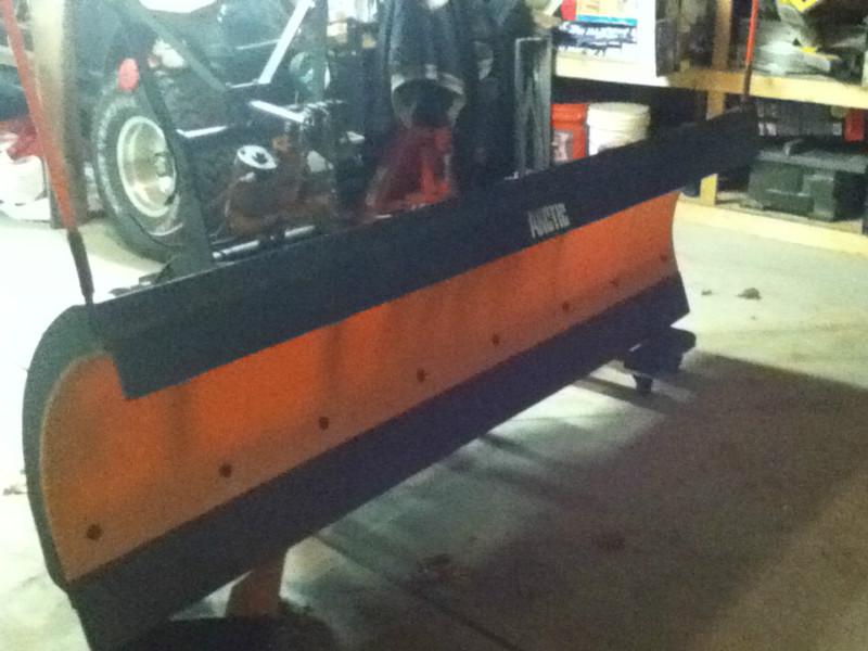2001 arctic snowplow 7ft 6 in. (great Condition), US $850.00, image 2