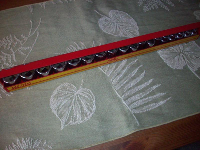 Mac tools 3/8" drive 6 point chrome metric socket set from 6-23mm 18 piece set