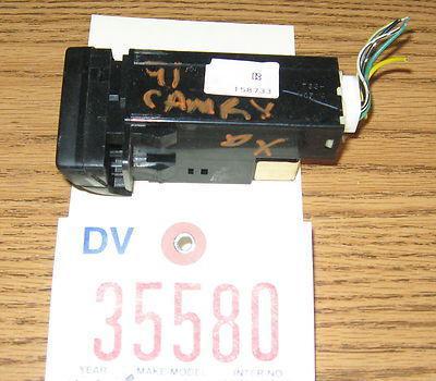Camry 91 REAR DEFROST/DEFOG DEFROSTER SWITCH 1991 158401 158733, US $27.00, image 2