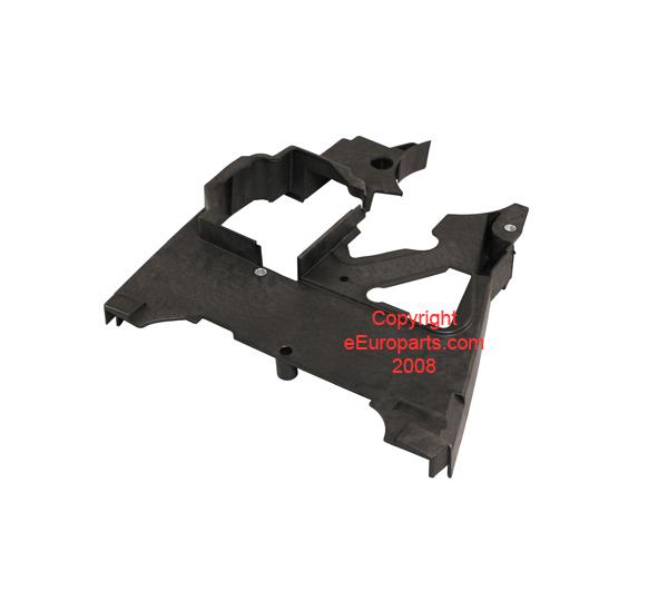 New genuine volvo timing belt cover - lower 9135040