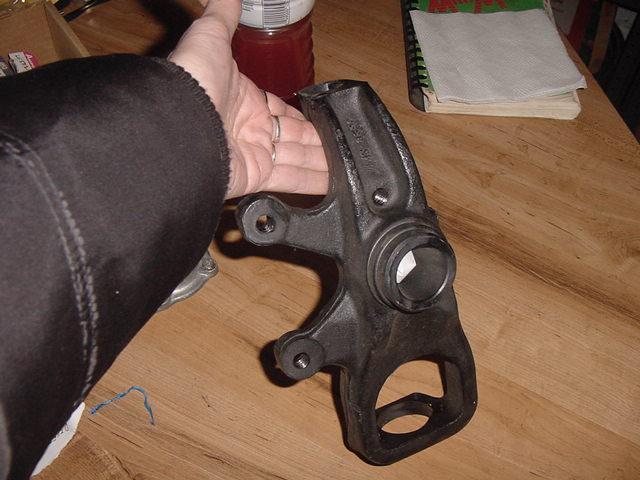 Nos rh suspension stub axle carrier vertical hub link jaguar xj6 xj12 79-88 xjs 