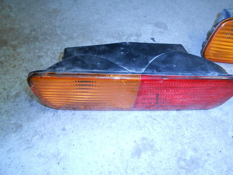 Land rover discovery 2- left rear bumper tailight