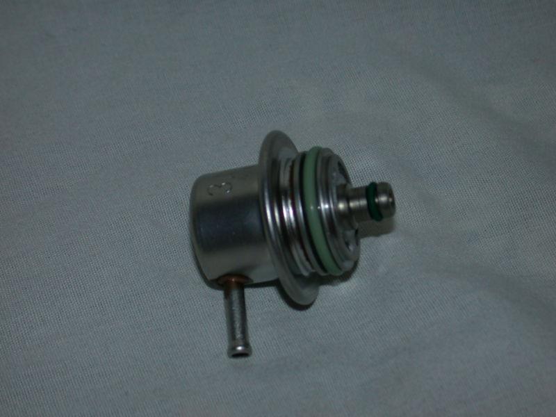 Buy BMW FUEL PRESSURE REGULATOR in Lawrence, Kansas, US, for US 40.00