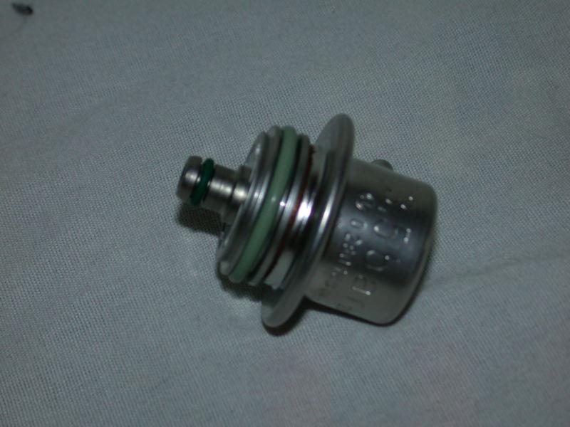 Buy BMW FUEL PRESSURE REGULATOR in Lawrence, Kansas, US, for US 40.00
